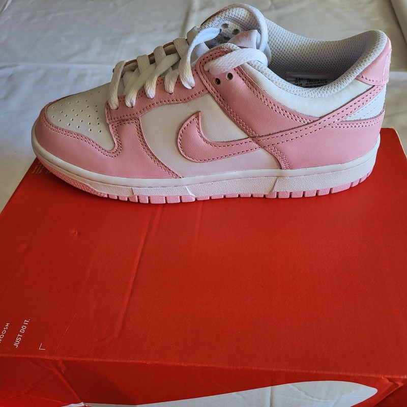 *NEW* Nike Dunk Low GS Soft Pink/White GS Size 5.5Y Women’s 7 