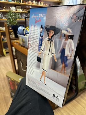 Barbie In Tokyo Spring in City Tokyo Seasons Collectors Edition
