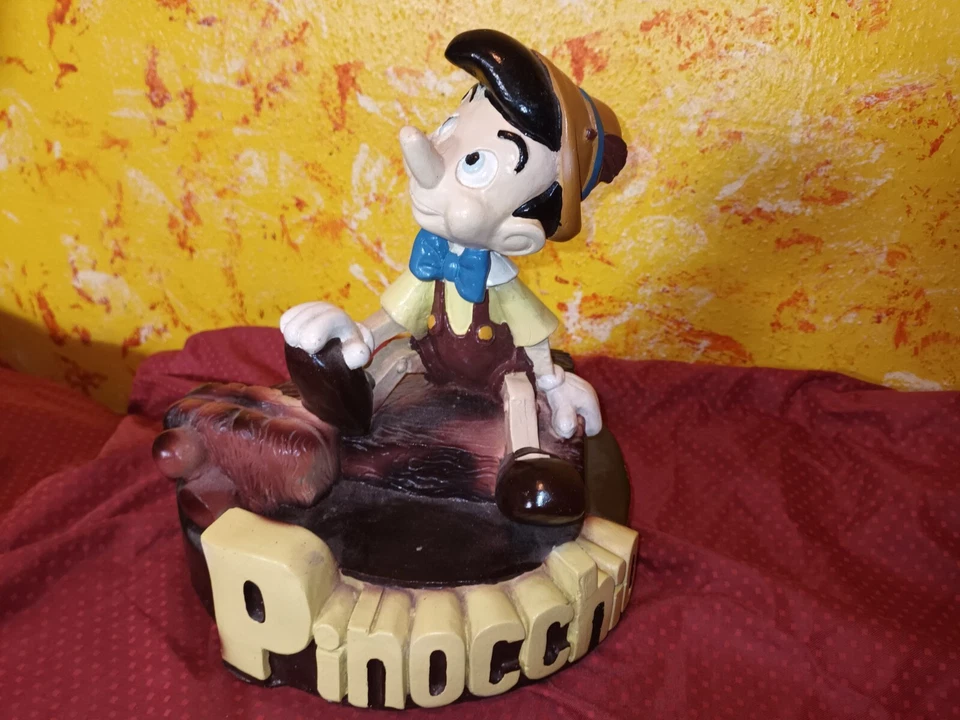 Pinocchio Figur - Porzellan  Walt Disney  - Bild 1 von 4