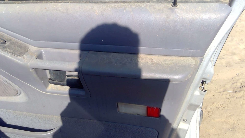 Ford Explorer 1993 pasajero delantero derecho interior puerta panel de moldura solo OEM gris Foto 3 de 4