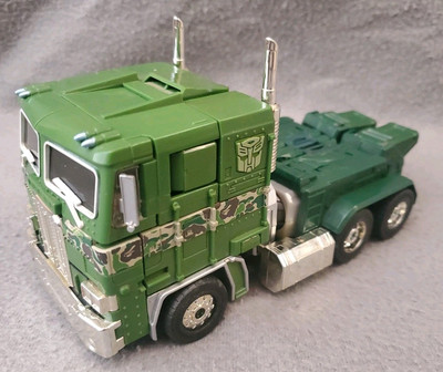 Transformers A Bathing Ape Masterpiece MP-10A Green Convoy Optimus