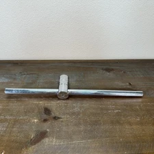 Carlyle by Napa 3/4" Drive Sliding T-Handle STH34 CR-V  Metal Tool 18” Long