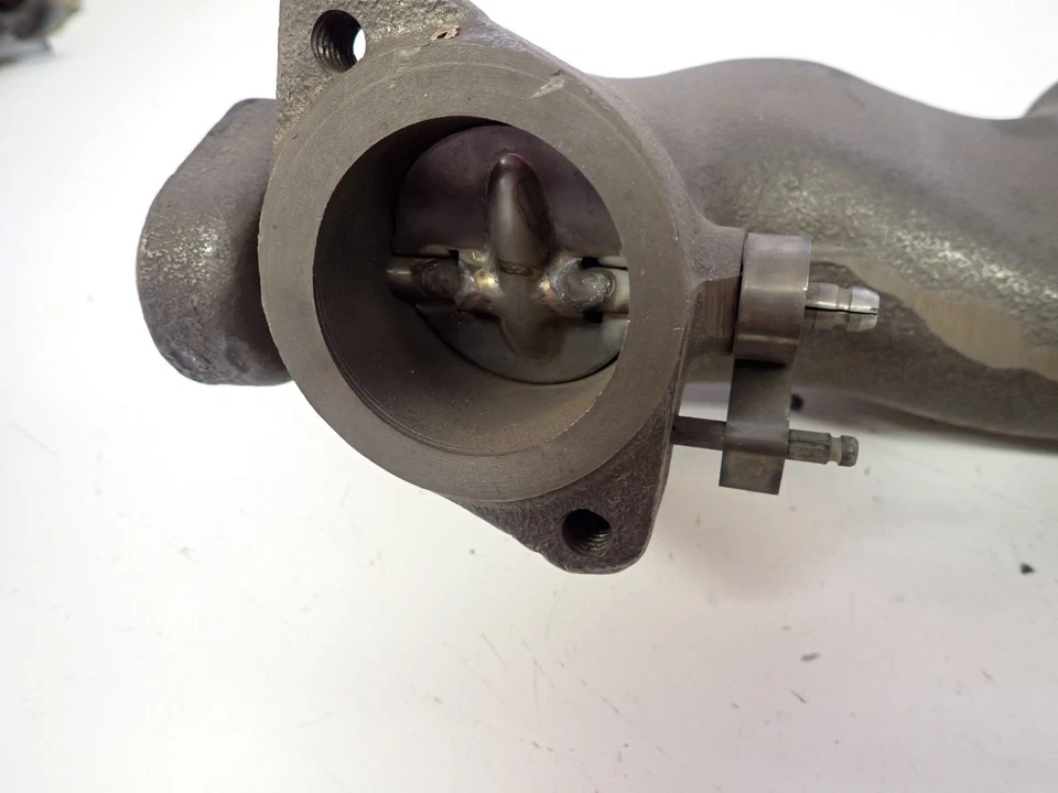 NOS 1955 1956 庞蒂亚克 287 排气歧管通用 # 521625 右握 — 第 3/4 张图片