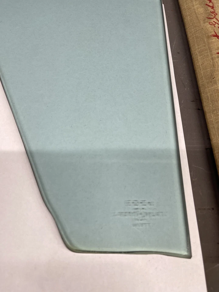 1957-1958 Oldsmobile Ninety Eight Buick Century Limited Vent Window Door Glass - Image 2 of 4