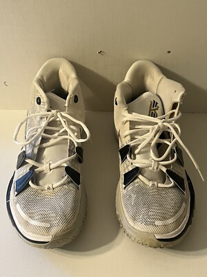 Nike Kyrie 7 Rings - Size 15- White Black Gold Basketball  display picture 1