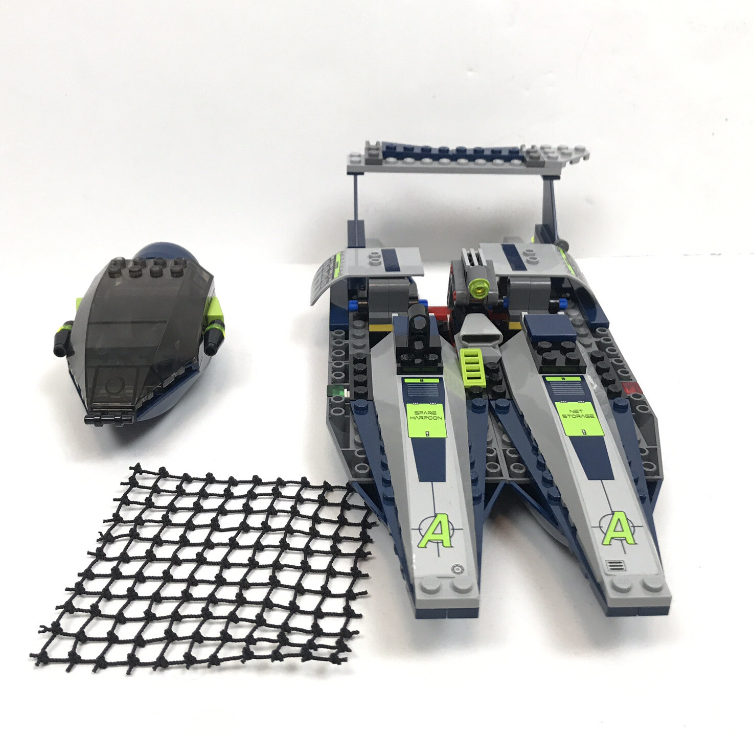 lego agents speedboat rescue