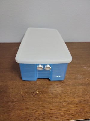 Tupperware 3991 Fridge Smart Container Blue with White Lid Vented 7 Cups