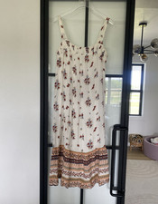 Old Navy Floral boho patterned Smocked cottagecore Midi Dress Petite S