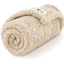 Luxury Sherpa Dog Cat Blanket - Soft 30''x20'' Machine Washable Throw in Beige