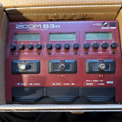 Zoom B3N Multi-Effects Processor Bass Effect Pedal with AC Adapter
