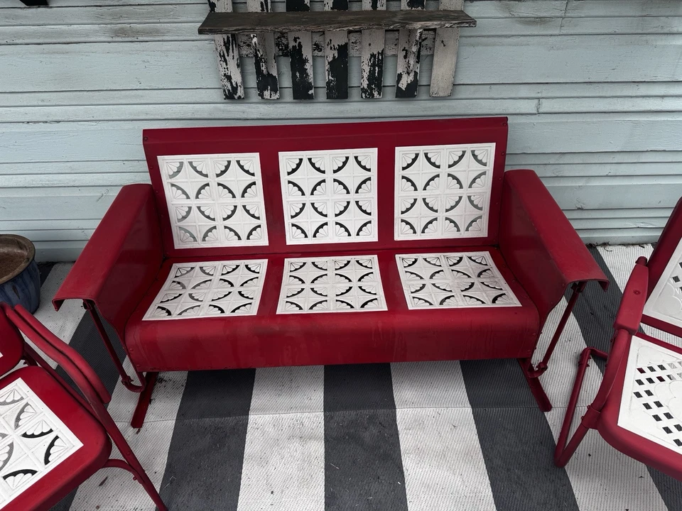 1950’s Vintage Glider Bench  And Chairs - Image 2 of 4