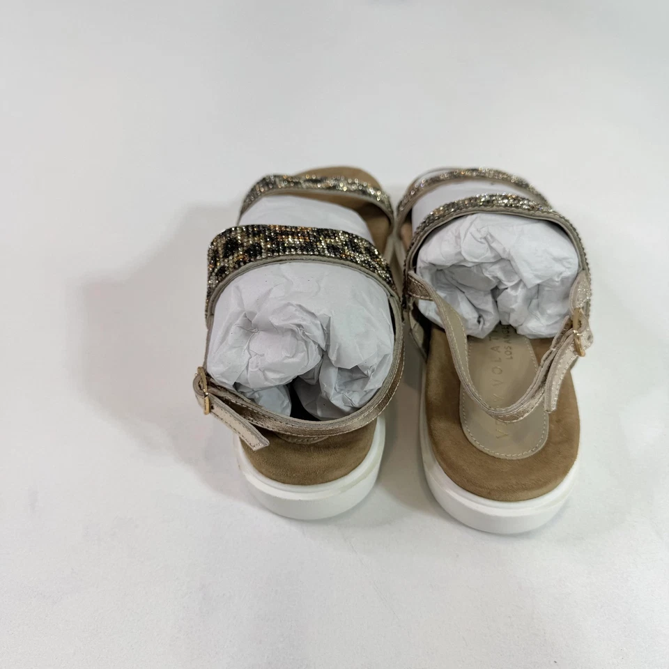 Very Volatile Hotness Shoes Womens Size 8 Leopard Beaded Sandals Leather Upper - Image 2 of 4