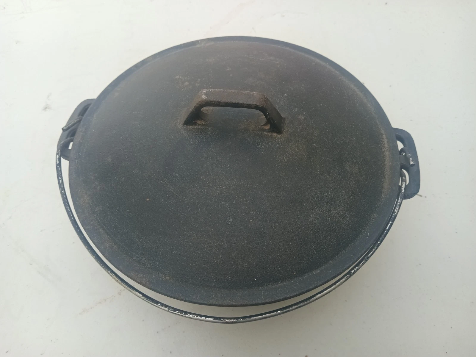 Vintage Cast Iron Dutch Oven Bean Pot 5 Quart w/ Lid
Opens in a new window or tab
