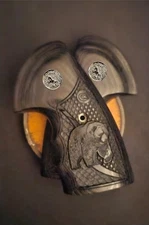 Colt Grizzly/Kodiak 2024+ FGT Target Grips "Moonlight Stroll" Bear/Colt Moon
