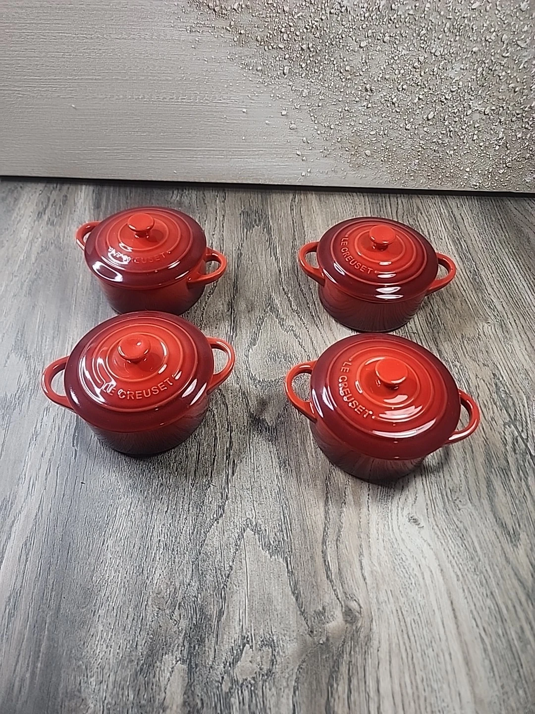 Le Creuset 4 Mini Round Cocotte Casserole Dutch Oven Stoneware 8oz Red with Lid