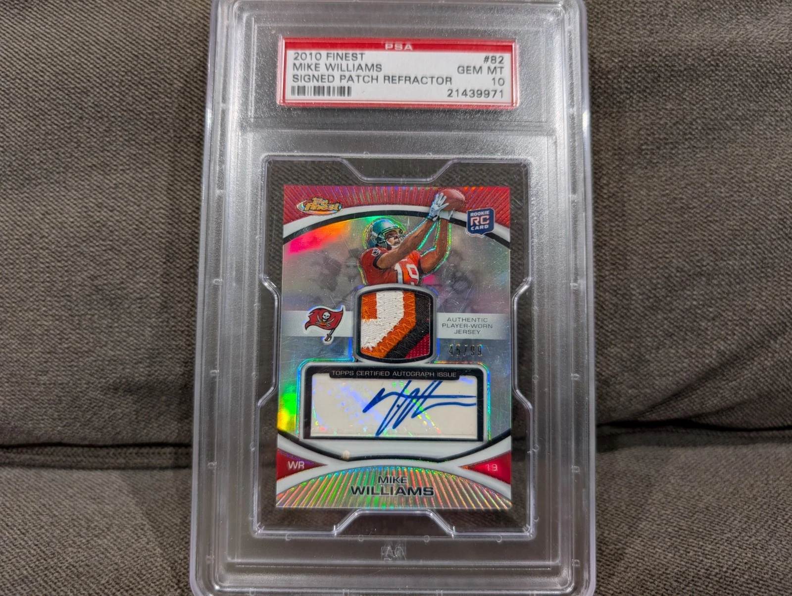 Mike Williams Finest #82 Signed Patch-Refractor