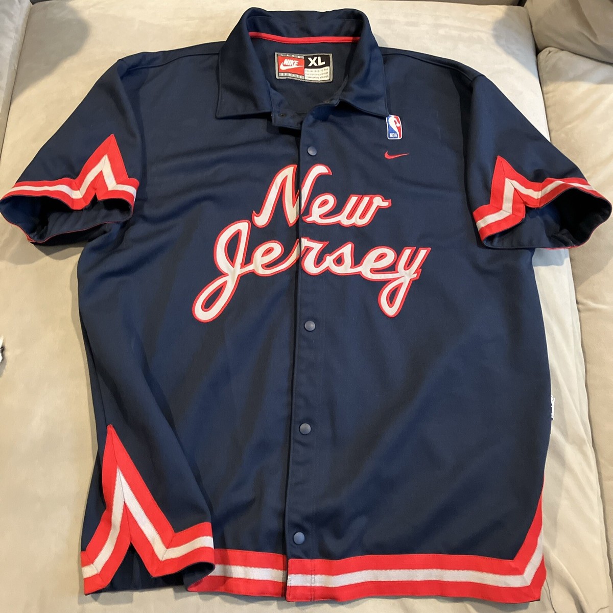 RARE - Vintage - Nike Team - NJ Nets - Button Up Shooting Shirt 