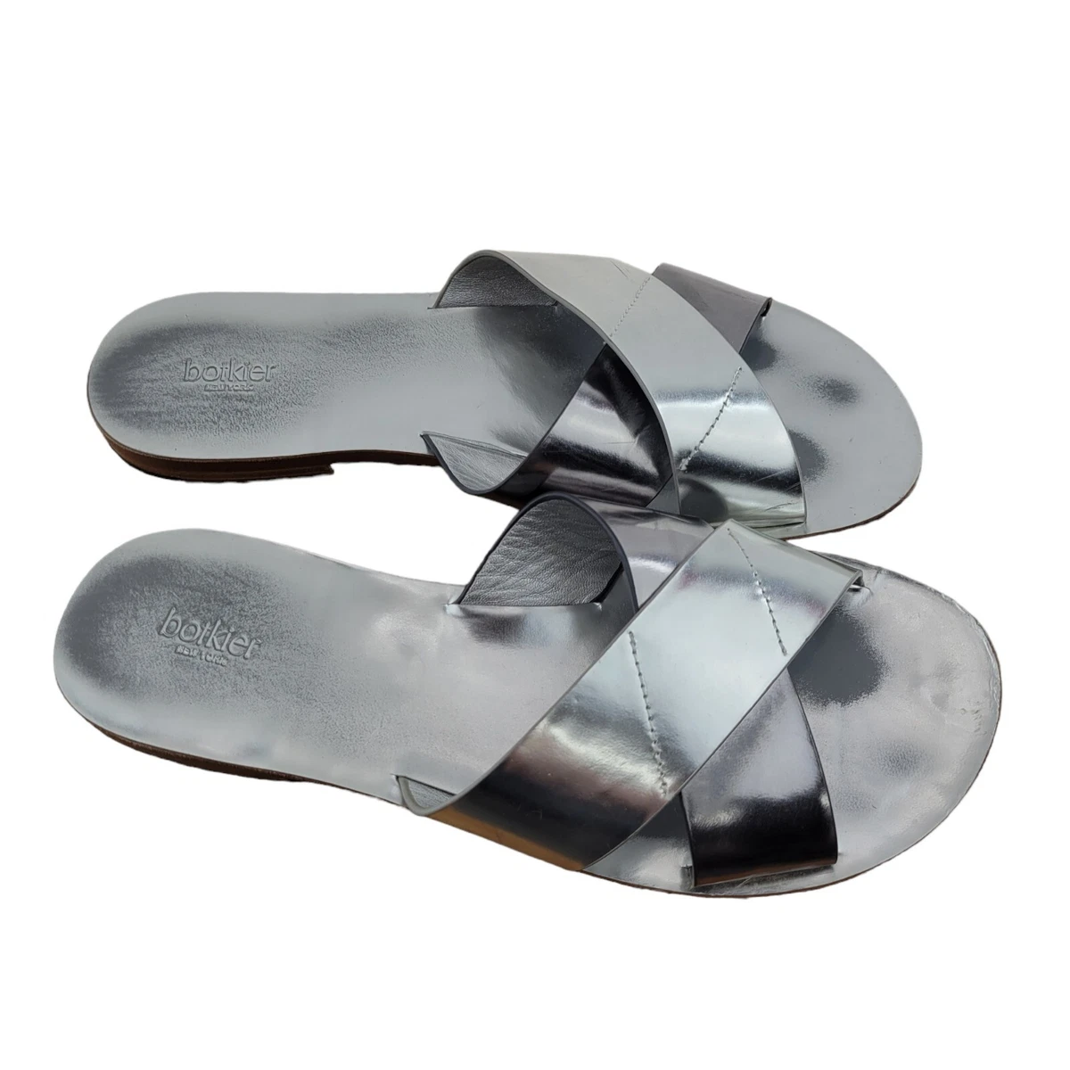 Botkier slides clearance