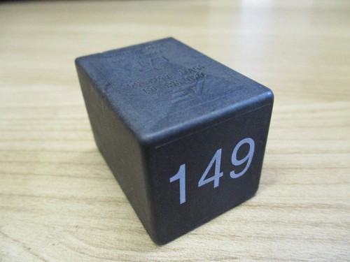 Relais 149 el. Fensterheber VW Sharan Seat Alhambra Ausstellfenster 7M0963141