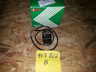 SUNX DPX-800 Digital Pressure Sensor Switch Industrial Automation Equipment OEM