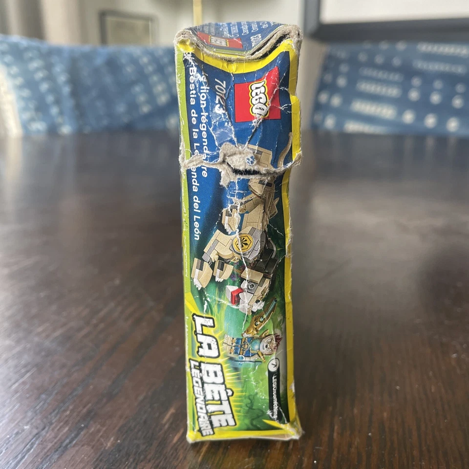 LEGO Legends of Chima Lion 70123 Legend Beast New In Damaged Box Free Shipping!! - Image 4 of 4