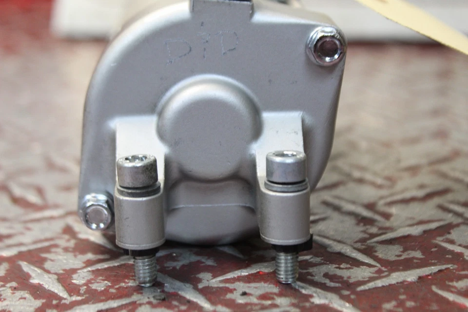 Harley Davidson V-Rod 2006 VROD VRSCA arranque y pernos 31717-01 k VR28 Foto 4 de 4