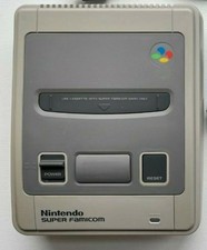 SNES FAMICON CONSOLE AND LEADS 1 CONTROLLER