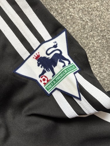 Player Issue Newcastle United 2001 Home Shirt Speed #11 Signed By Whole Squad - Picture 11 of 18