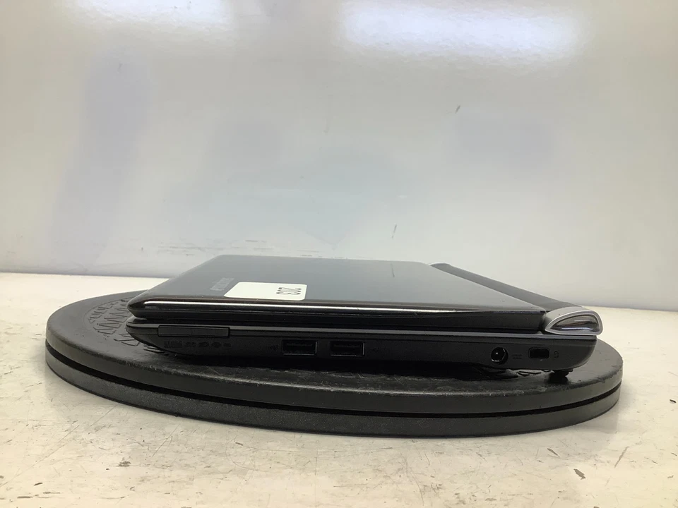 eMachines eM250 Intel Atom N270 1,6 GHz 1 GB SIN DISCO DURO Foto 4 de 4