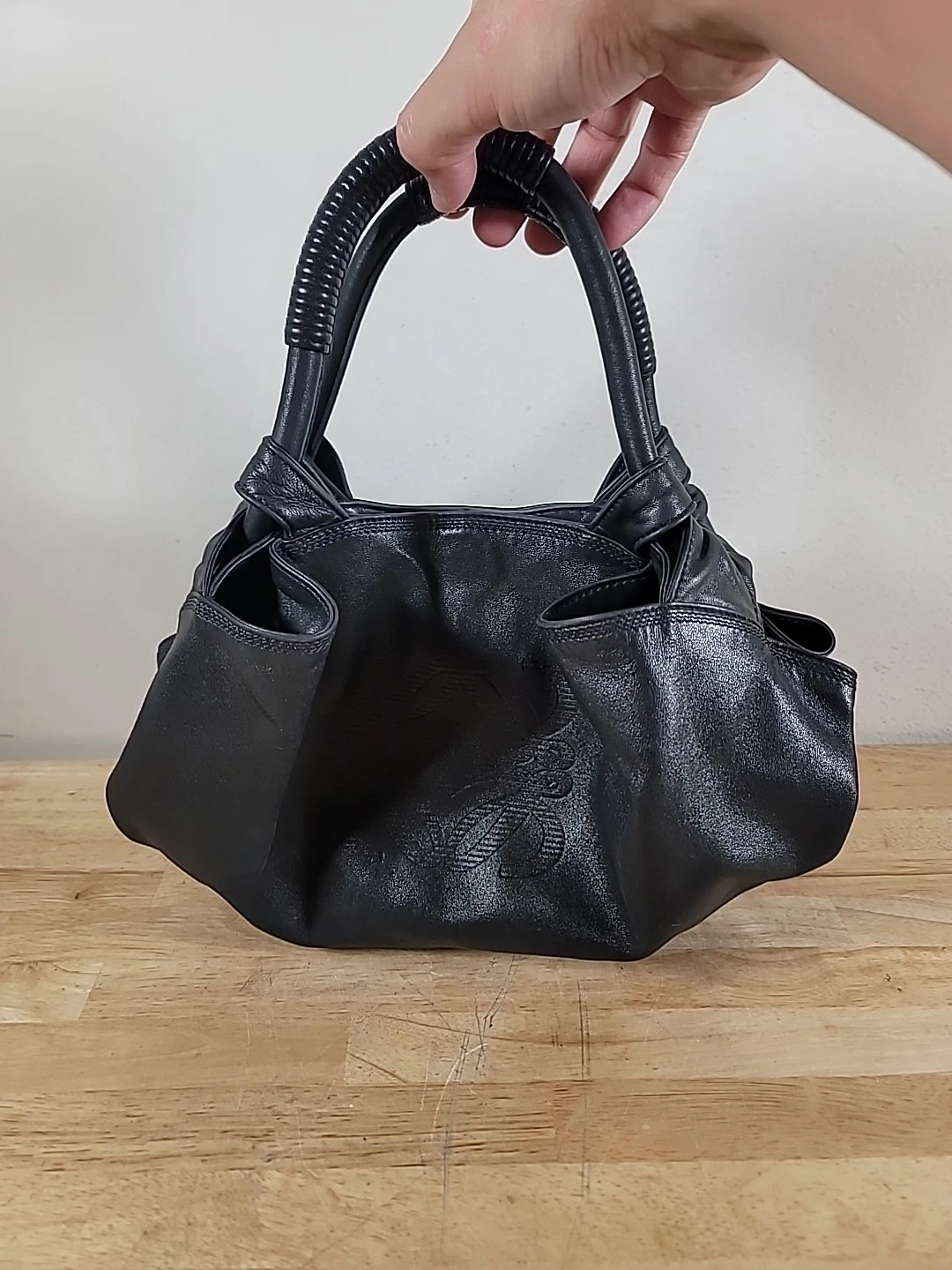 Loewe — LOEWE Anagram Logo Nappa Aire Hand Bag Leather Black Spain Read Desc