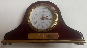 Danbury Clock Co Mahogany Quartz Wood Mantle Shelf Clock German Mvmnt Works Prop