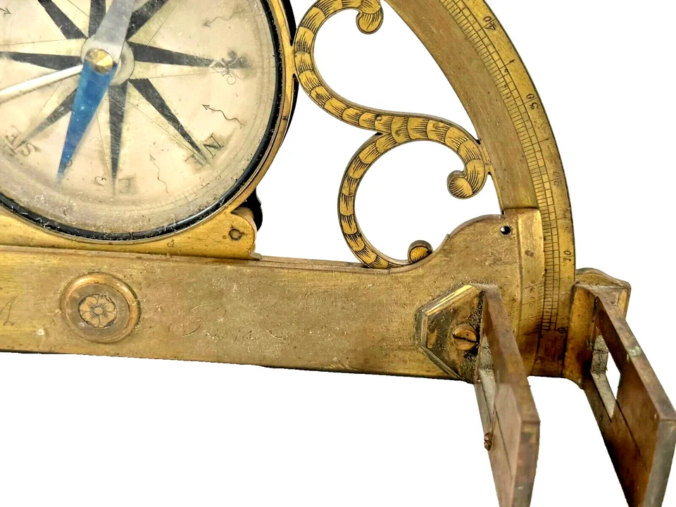 Instrument scientifique - Graphometre à pinnule signé par "Férat à Paris " - Photo 4/4