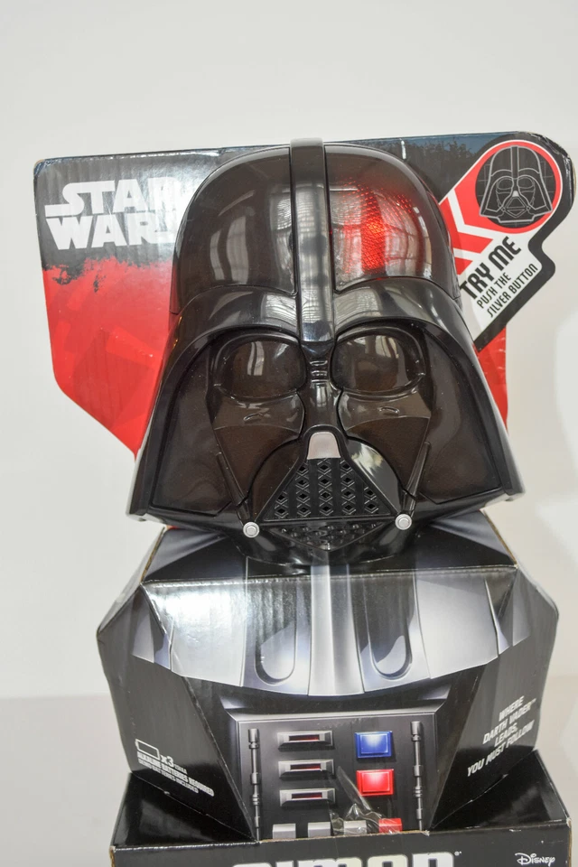 JUEGO DISNEY HASBRO 'STAR WARS' DARTH VADER SIMON Foto 3 de 4