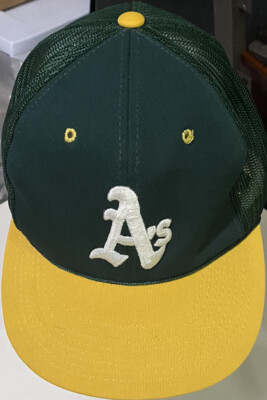 Vintage OAKLAND A s MLB Baseball Hat Sports Specialties YA Young An Snapback Cap