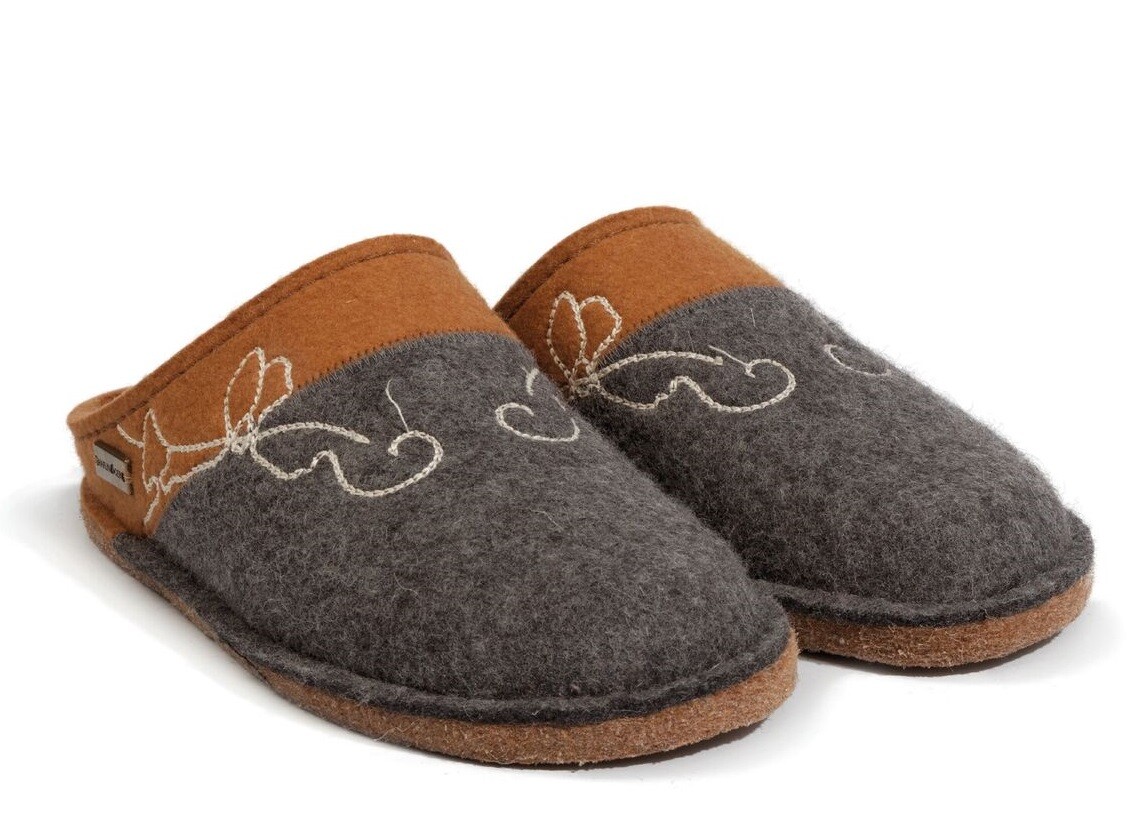 haflinger kids slippers
