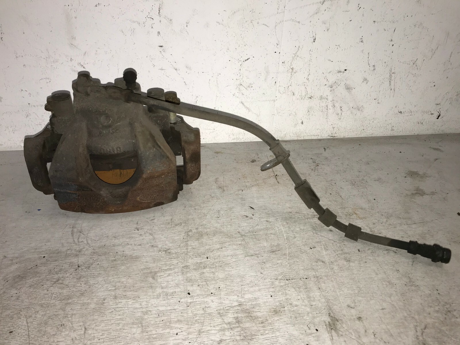 Ford Focus Brake Caliper Carrier Bracket Passenger Side Front 2019