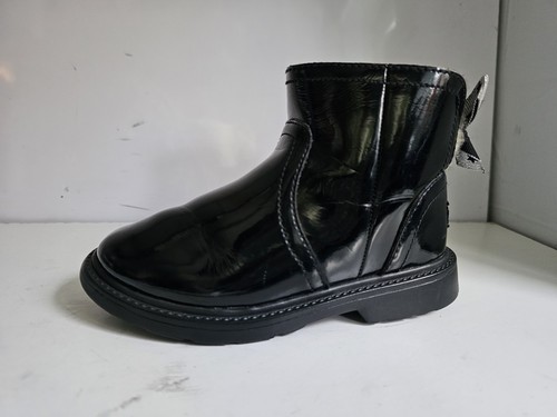 UGG Australia Lynde UK 9 EU 27,5 LACKLEDER KINDER MÄDCHEN SCHWARZ SCHLEIFE STIEFELETTEN - Bild 2 von 17