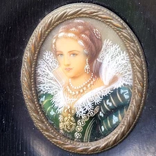 GORGEOUS Hand Painted Mini Portrait Beauty Lady 1900 Paris France Estate Collect