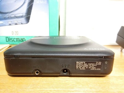 SONY D-20 Discman Portable CD Player W/ Box For Parts or Repair