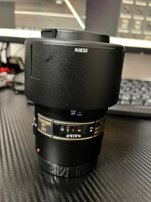 TAMRON SP 90 F/2.8 Di MACRO Lens