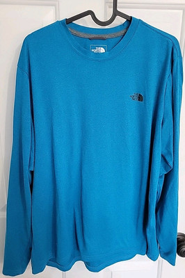 The North Face Men s Evolution Logo Long Sleeve T-Shirt  Large FLASHDRY DROPTAIL