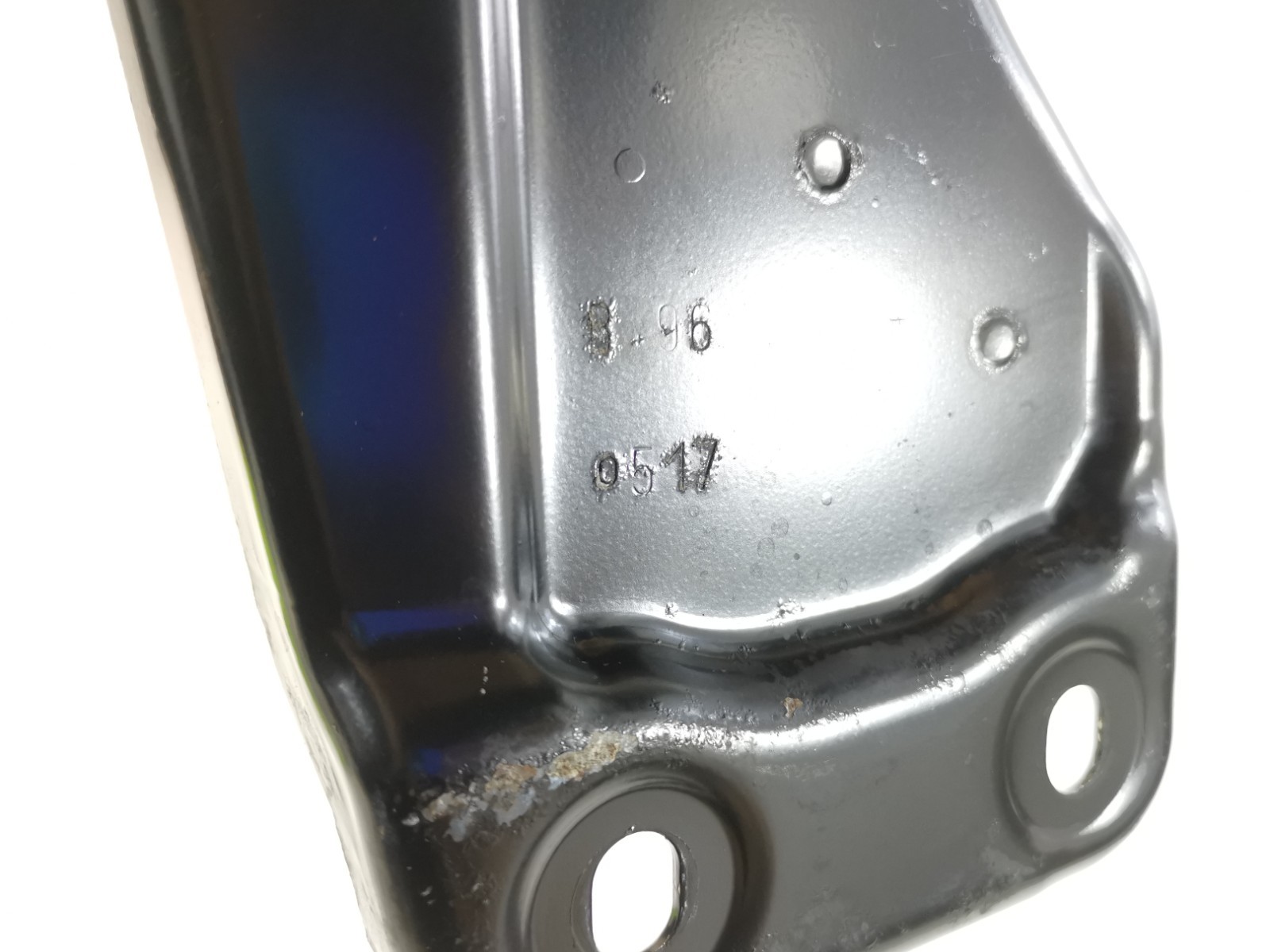 Maserati Levante 2017 Front Left Radiator