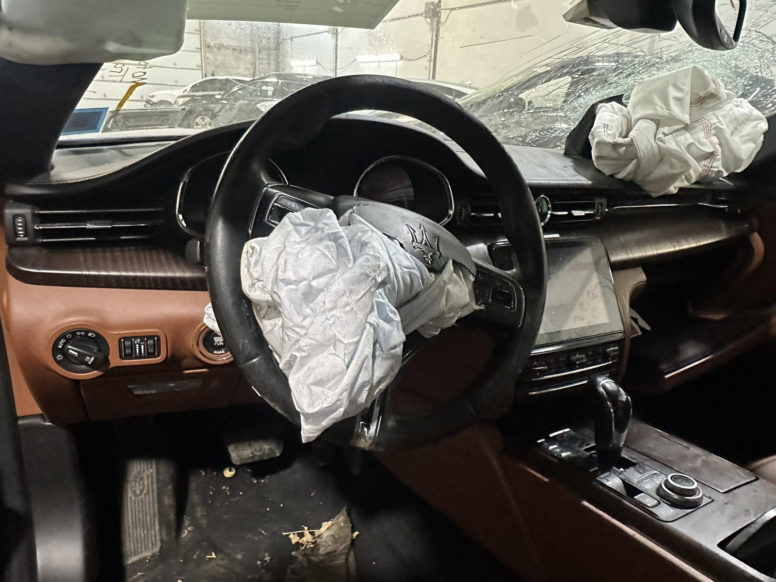 Used Carrier Assembly fits: 2017 Maserati QUATTROPORTE Grade A