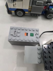 LEGO Creator Expert: Fairground Mixer (10244) Read Description 