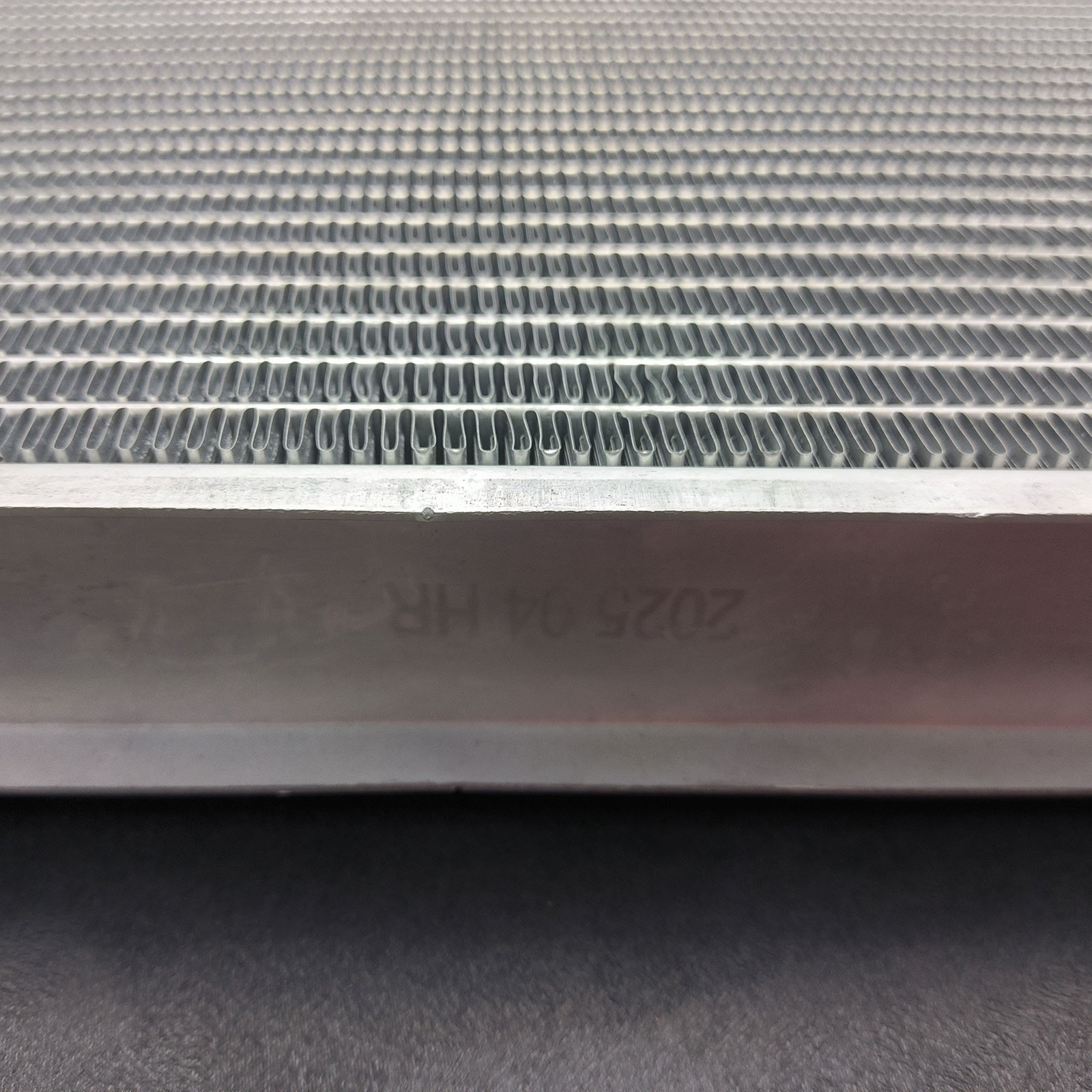 400121253D Left Aluminum Radiator for 10-14 Lamborghini Gallardo LP550-2 LP560-4