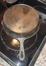 Antique Initial Unmarked #8 "JO" Dual-Spout Cast Iron Skillet w/Heat Ring