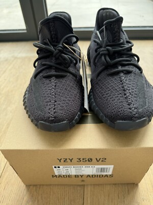adidas Yeezy Boost 350 V2 | Onyx | HQ4540 | UK 10 | US 10.5