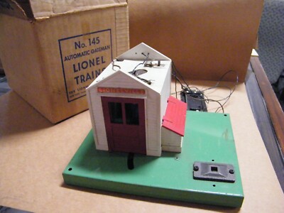 Vintage Lionel Trains #145 Automatic Gateman O Gauge w/Box