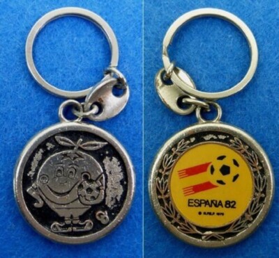Schlüsselanhänger Fussball Espana 1982 Naranjito/23,5 g/9,7 x
