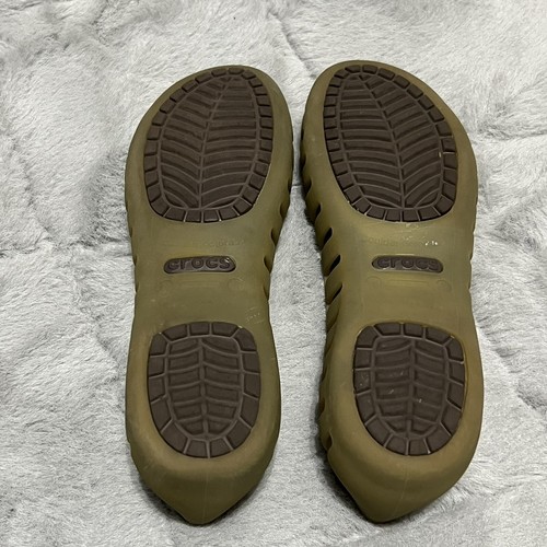 CROCS Youth Girls Sz 4 Flats Green Slip On Shoes With Cutouts - Picture 6 of 10